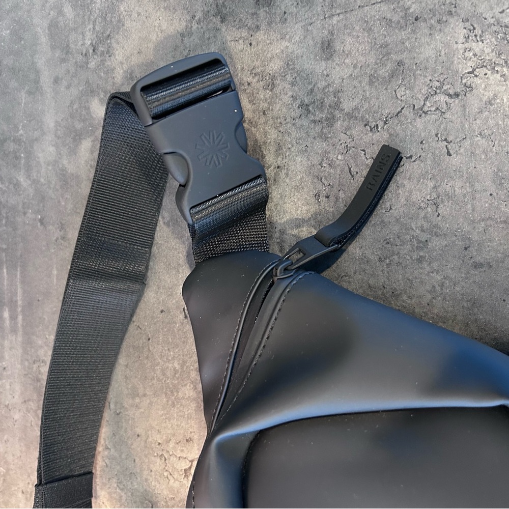 Rains Black Bum Bag - Picture 8 of 12